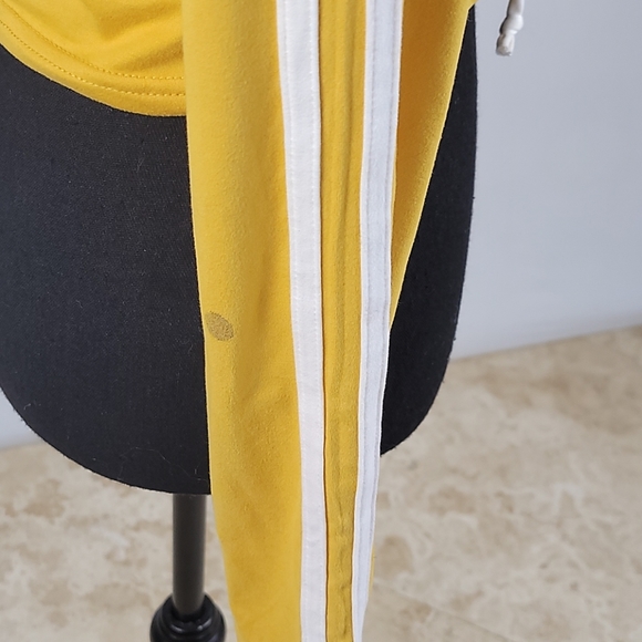 Absolutely love it yellow crop jacket L - Picture 3 of 6